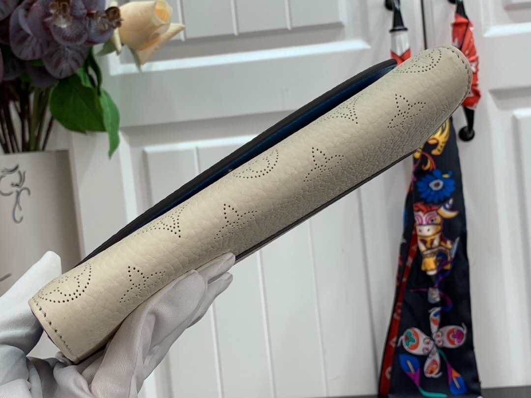 LV IRIS wallet M60144BL