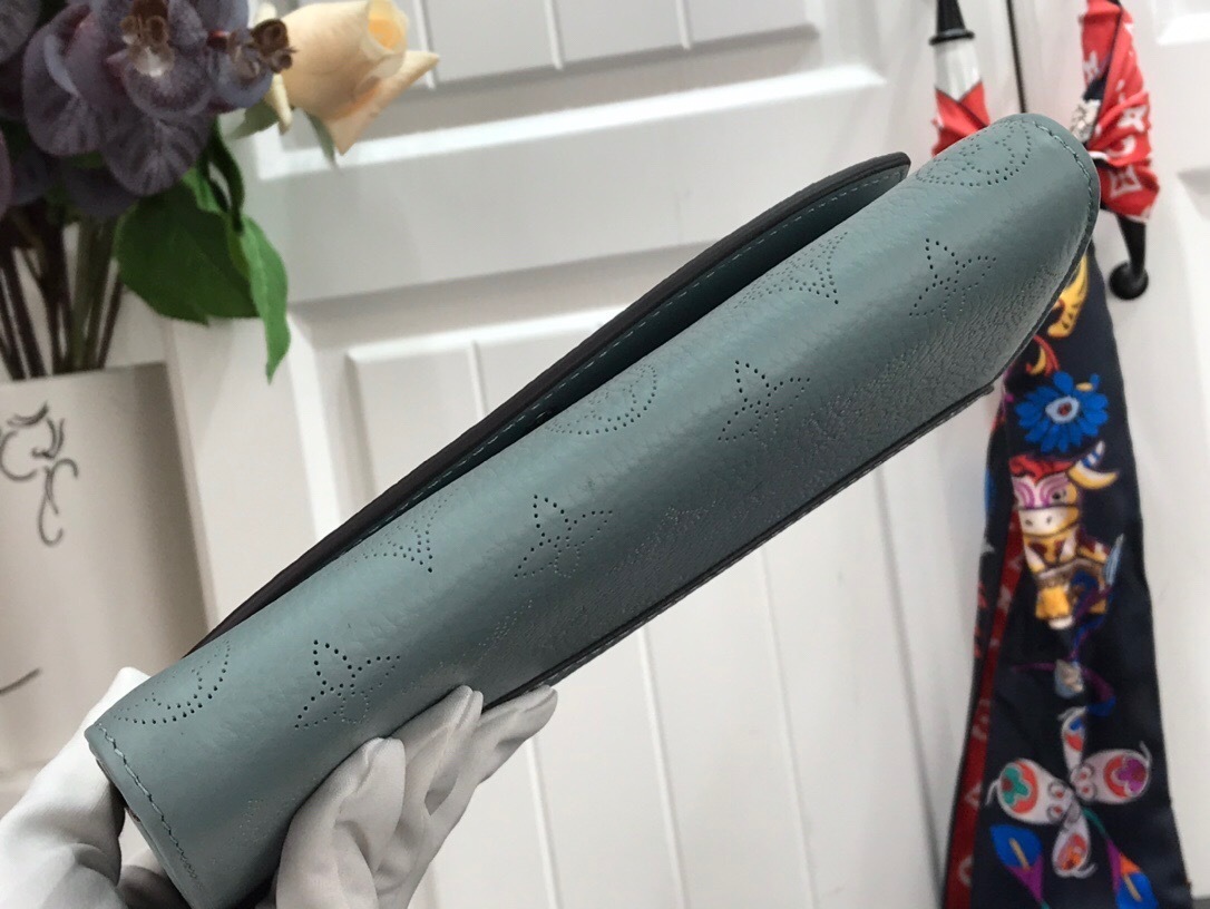 LV IRIS wallet M60144BL