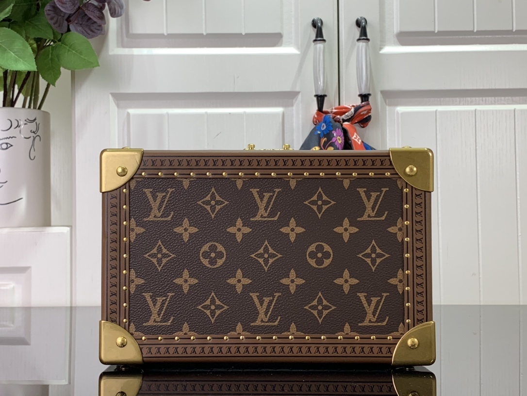 LV Jewelry box M20292A 
