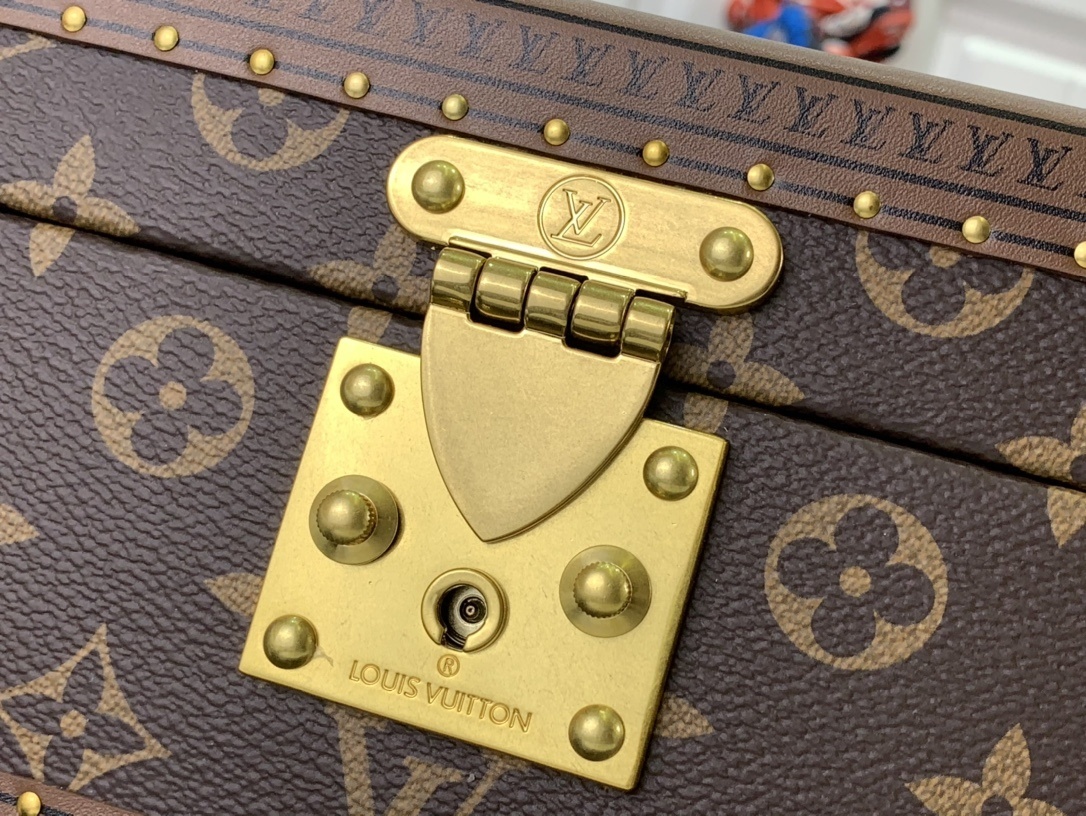 LV Jewelry box M20292A 