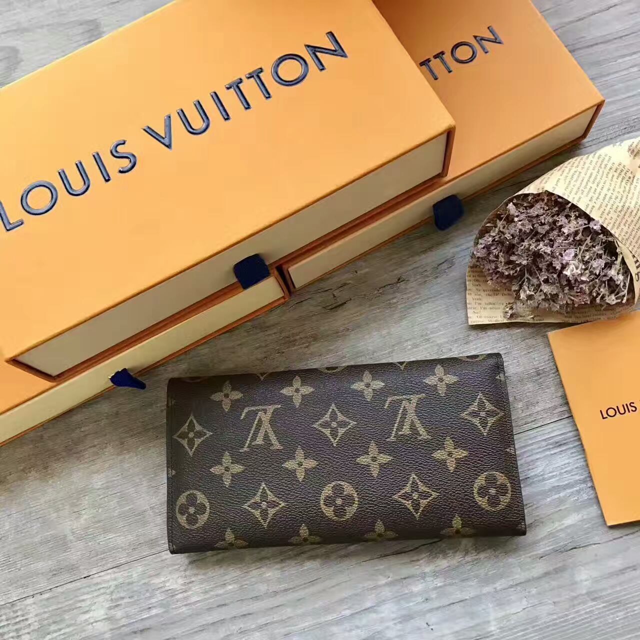 LV Josephine wallet 60708A