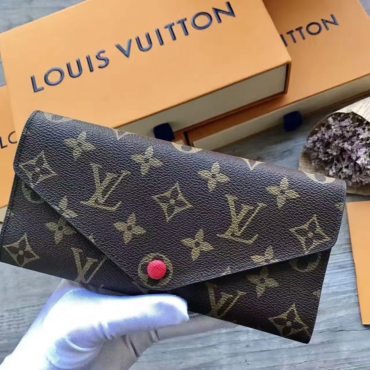 LV Josephine wallet 60708A