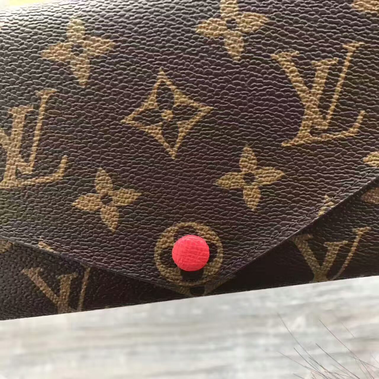 LV Josephine wallet 60708A