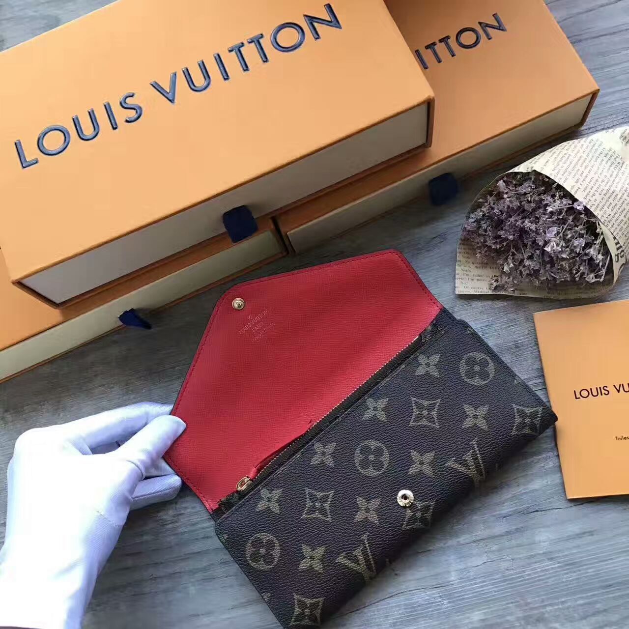 LV Josephine wallet 60708A