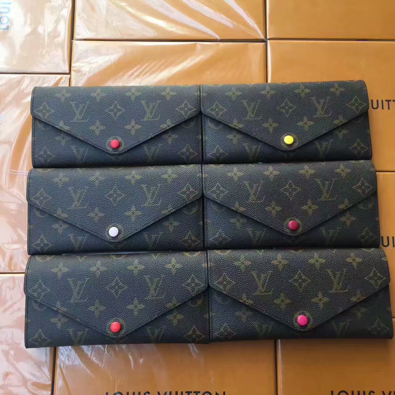 LV Josephine wallet 60708A