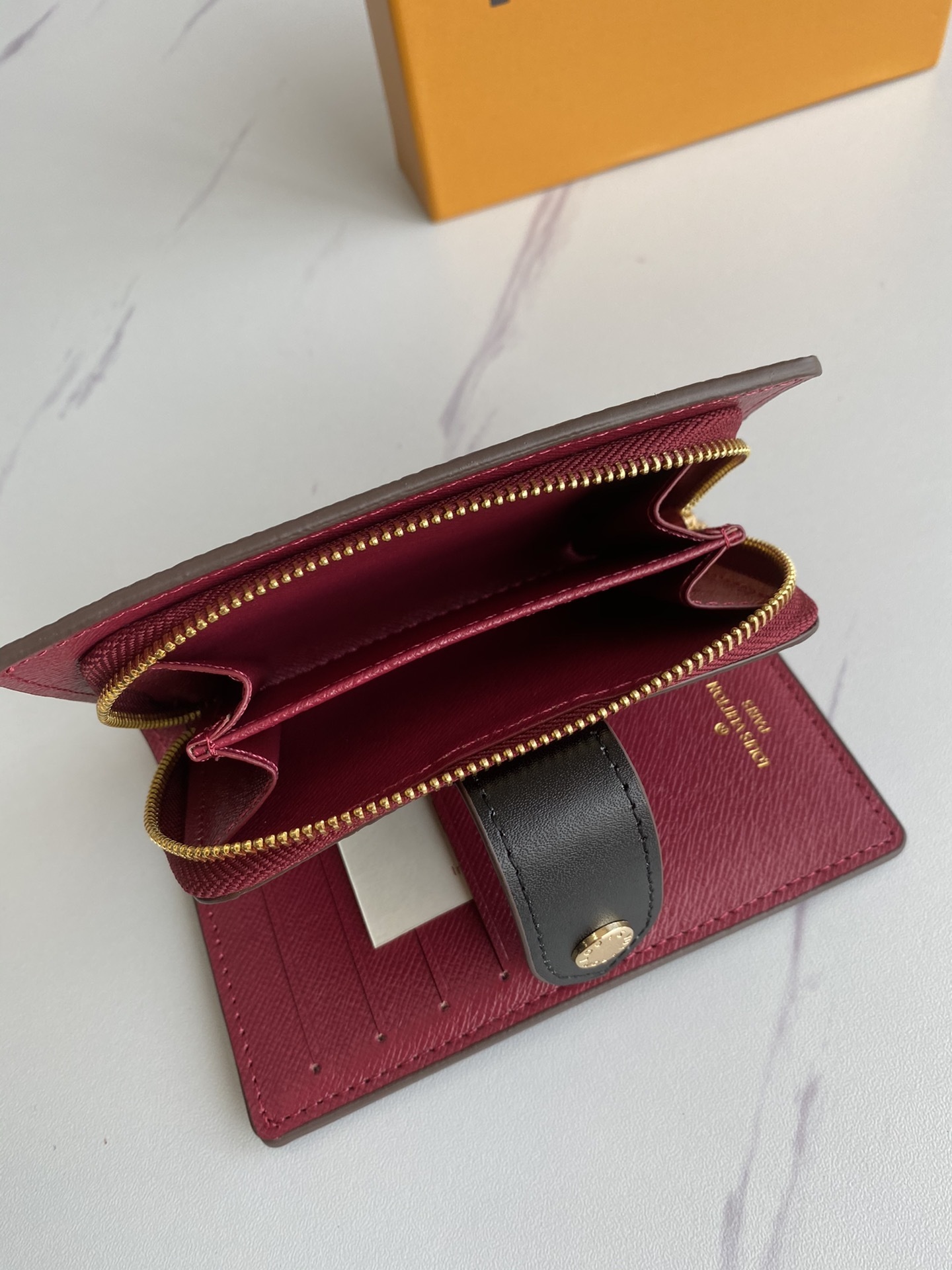 LV JULIETTE wallet M69433