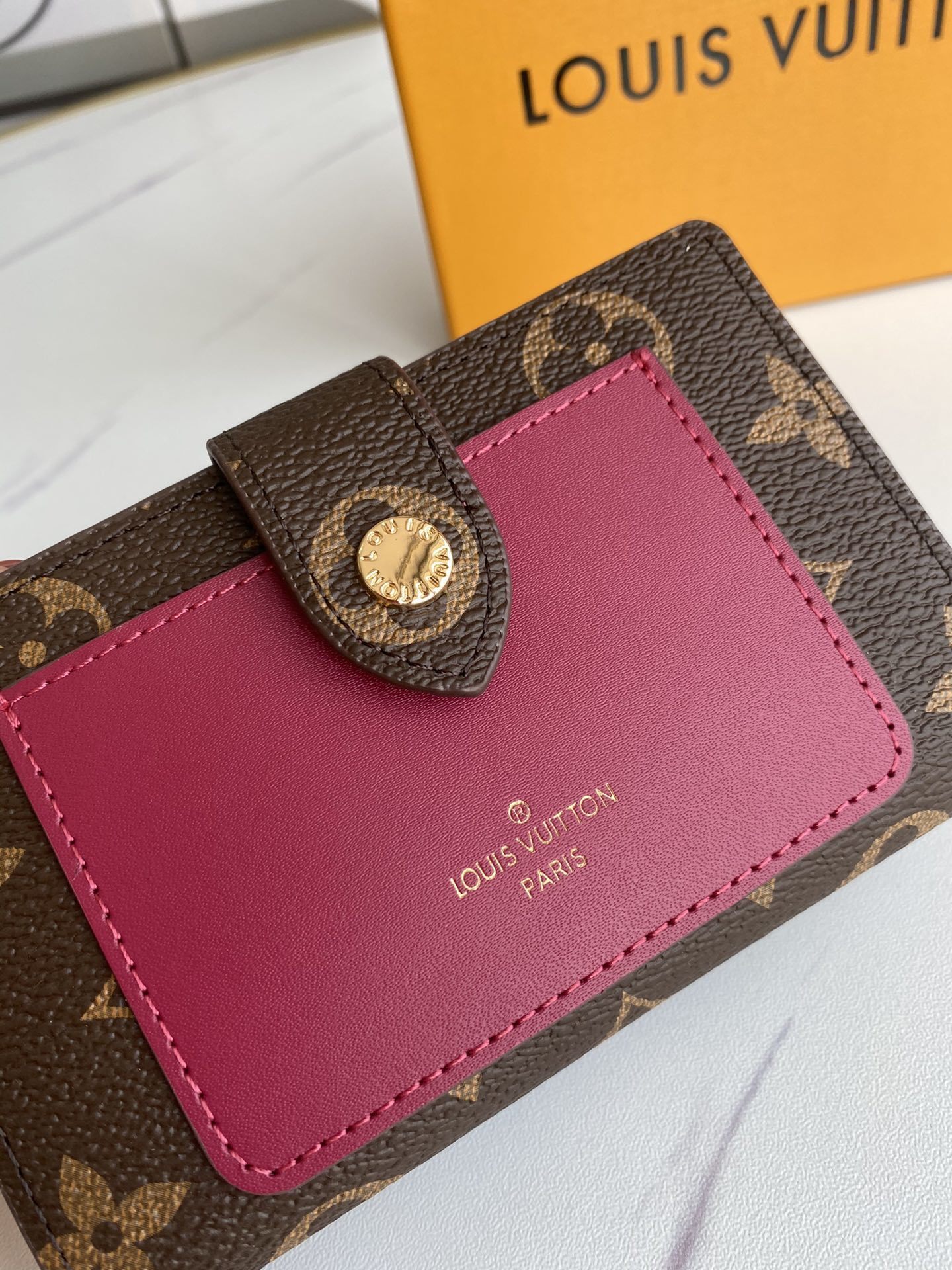 LV JULIETTE wallet M69433