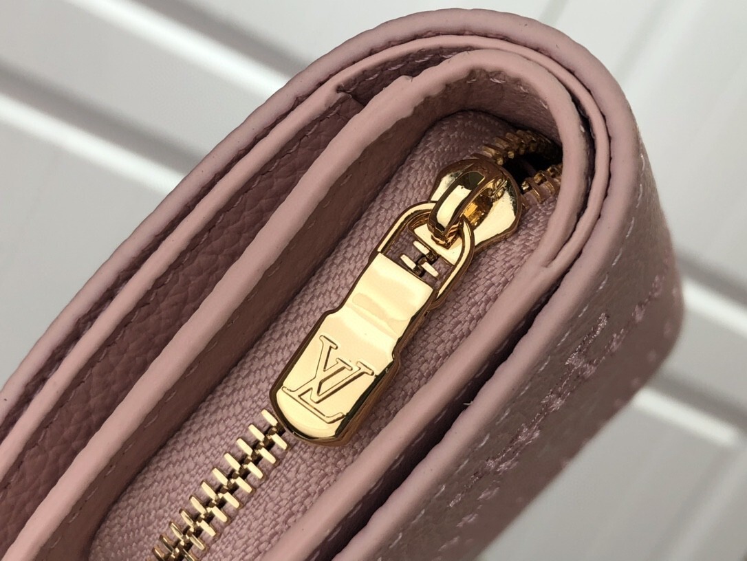 LV JULIETTE wallet M81212