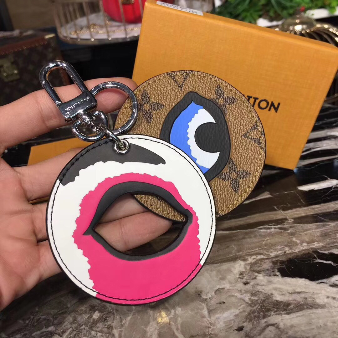 LV KABUKI MASK Key Chain MP1950