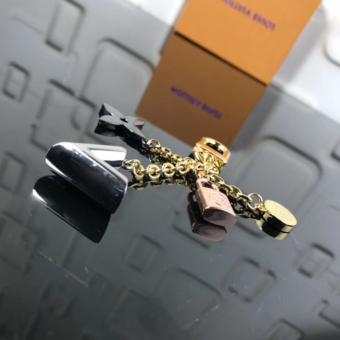 LV KALEIDO V BAG CHAIN 67377