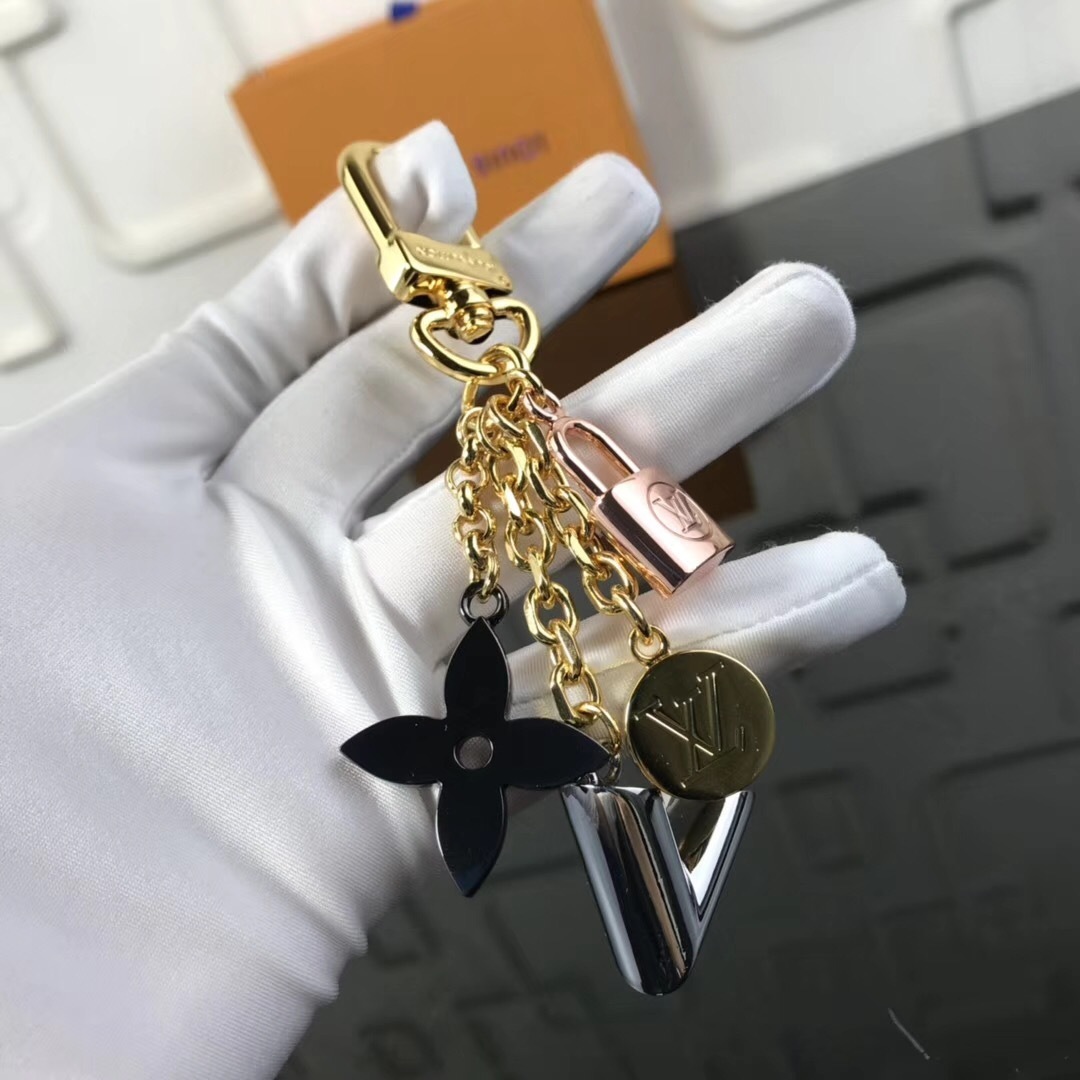 LV KALEIDO V BAG CHAIN 67377