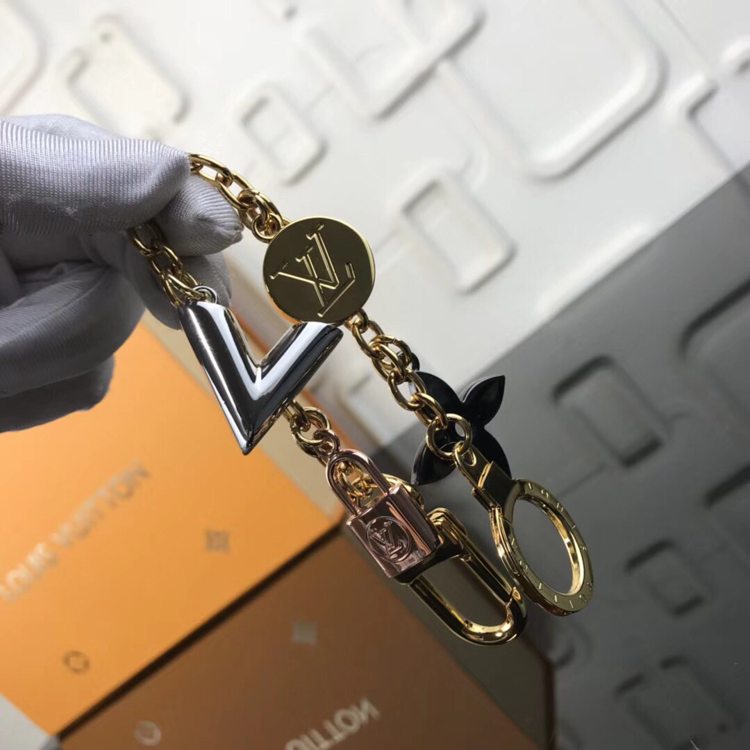 LV KALEIDO V BAG CHAIN M67379