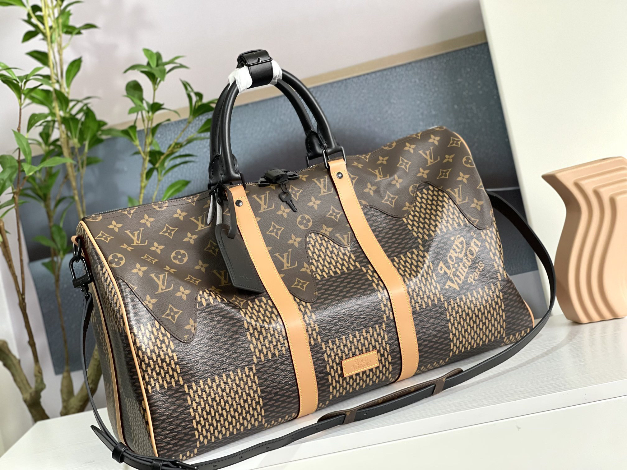 LV Keepall 4106V 