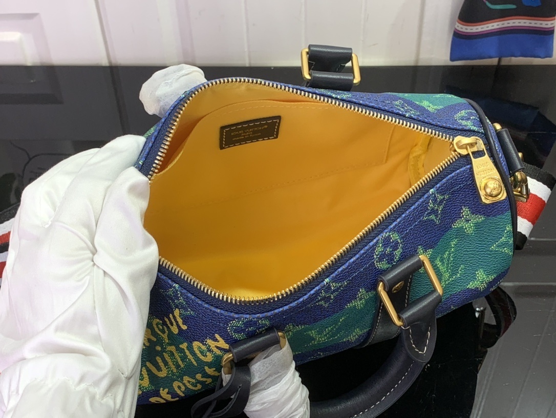 LV KEEPALL BANDOULI??RE 25 M25786