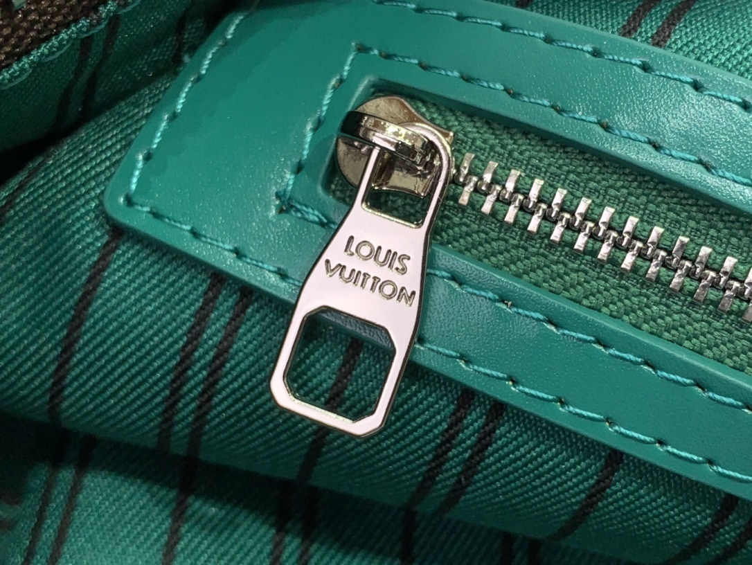 LV Keepall Bandouli??re 50  m12630 