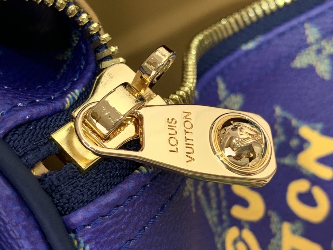 LV Keepall Bandouli??re 50 M25900