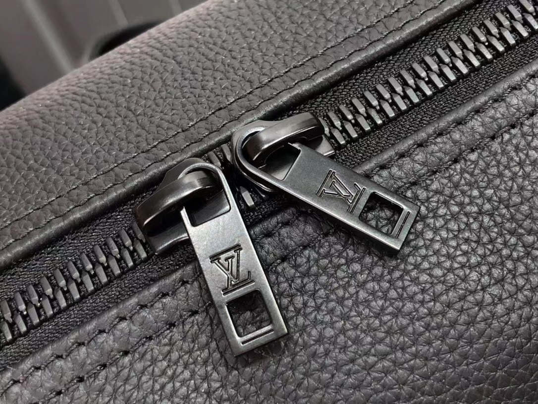 LV KEEPALL BANDOULIERE 40 M57088 