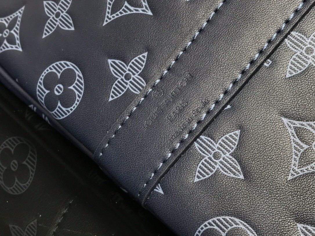 LV KEEPALL BANDOULIERE 50 M45731