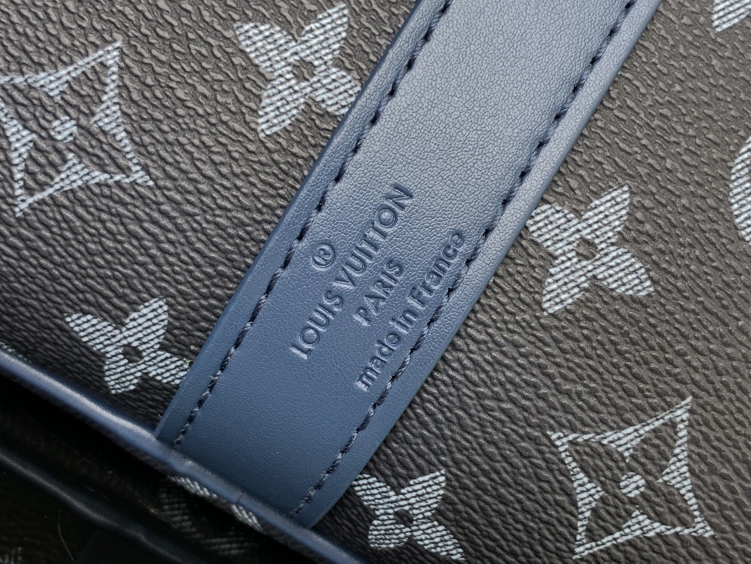 LV Keepall m11558