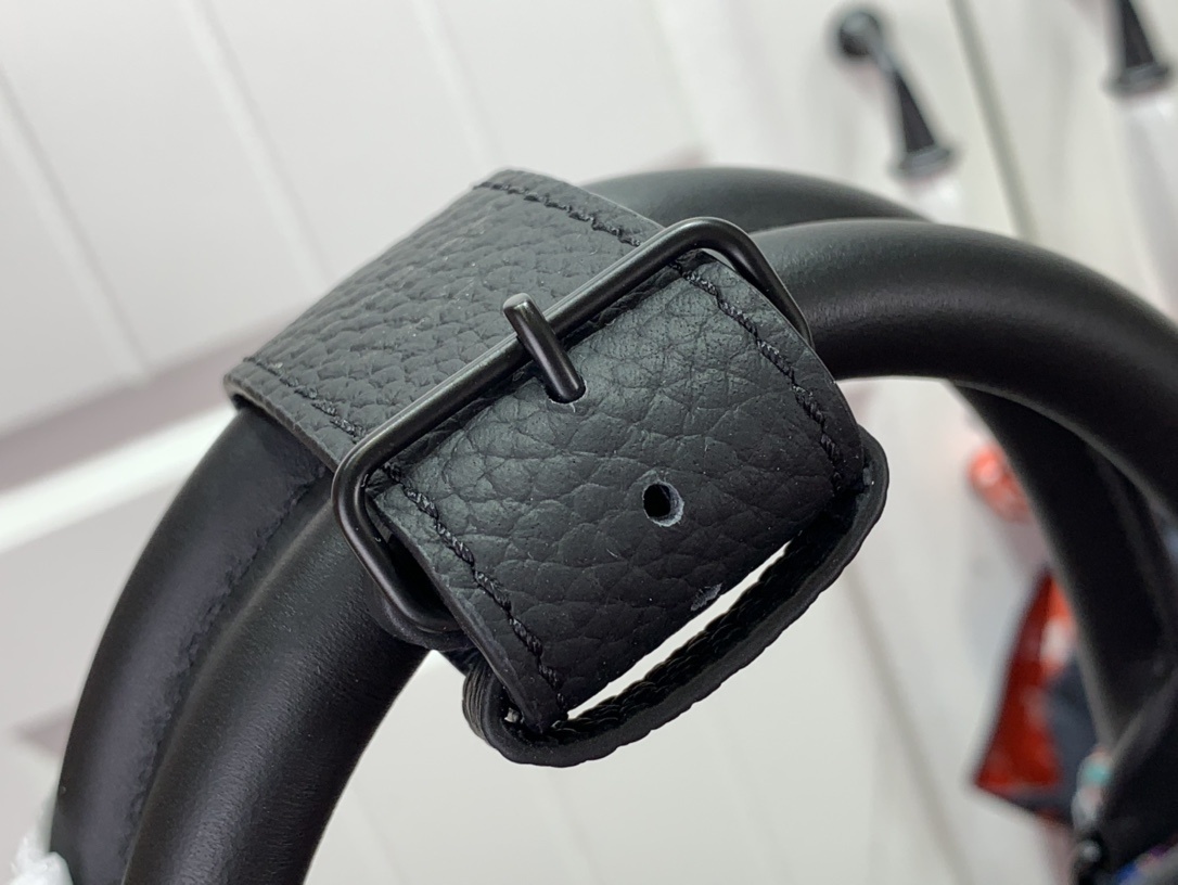 LV Keepall m21674 