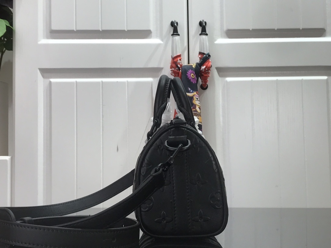 LV KEEPALL XS M57960