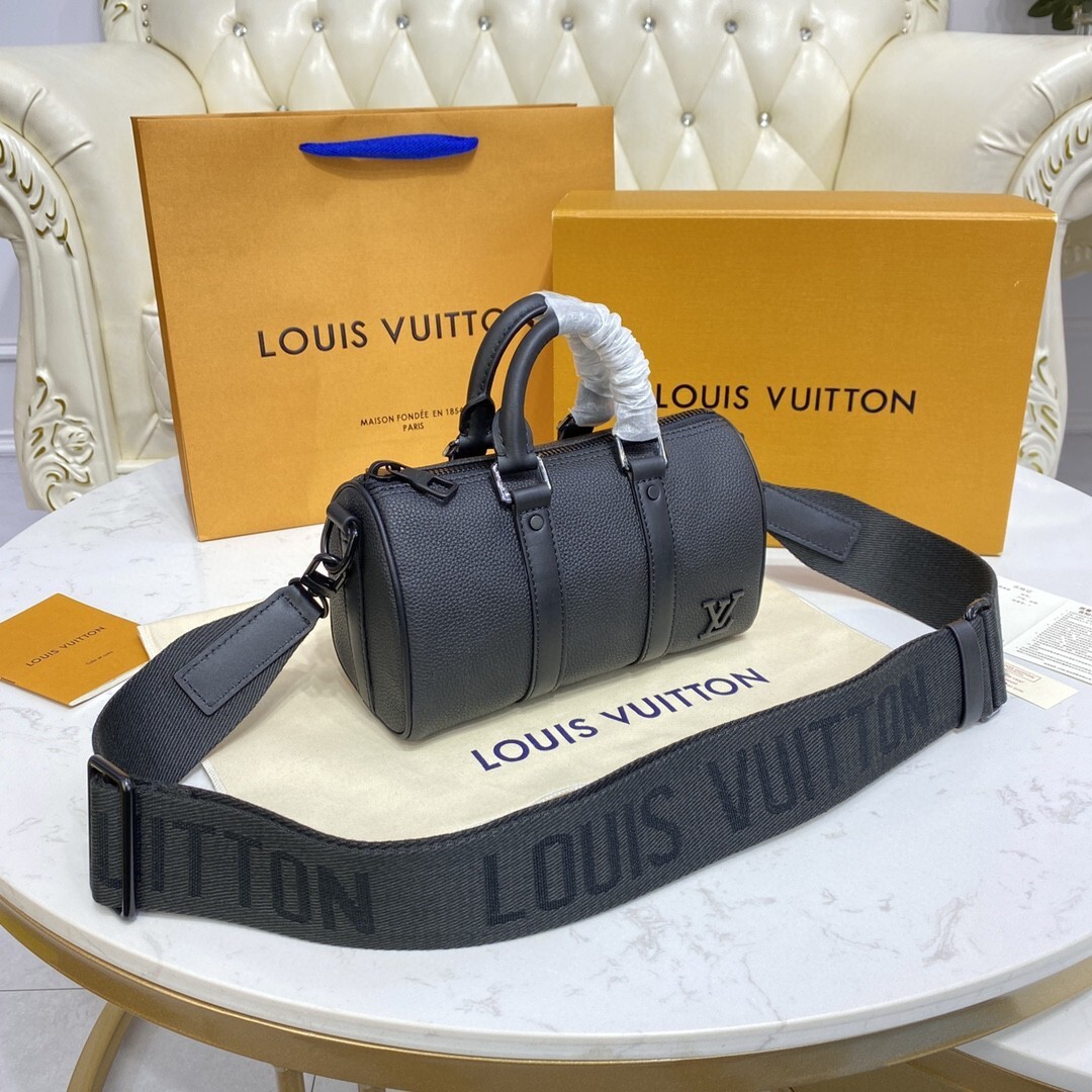 LV KEEPALL XS M80950