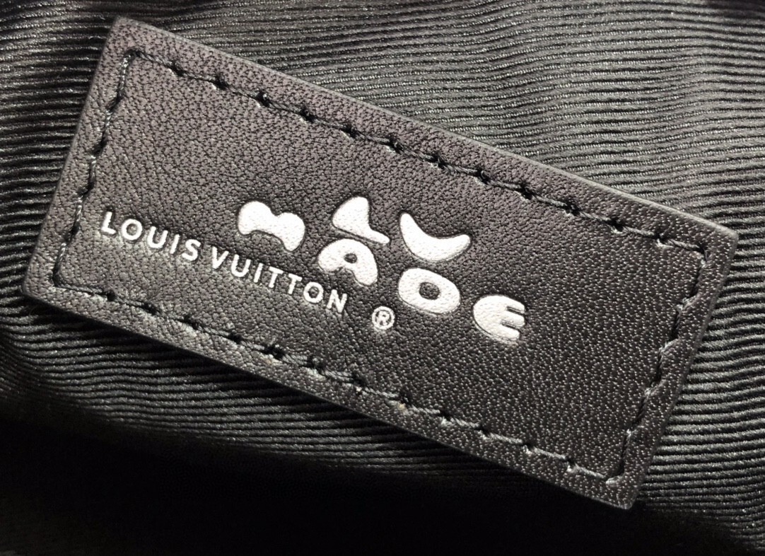 LV KEEPALL XS M81011