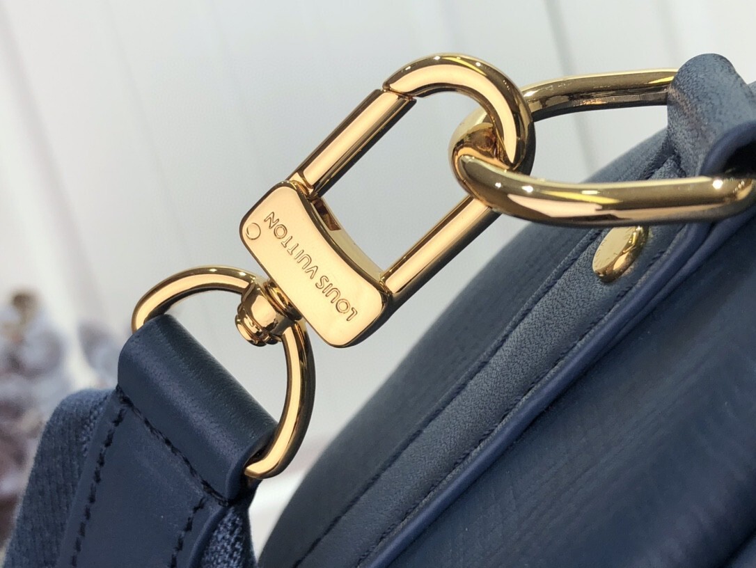 LV KEEPALL XS M81011