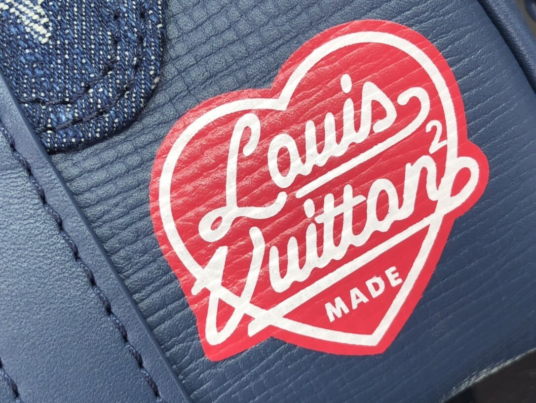 LV KEEPALL XS M81011