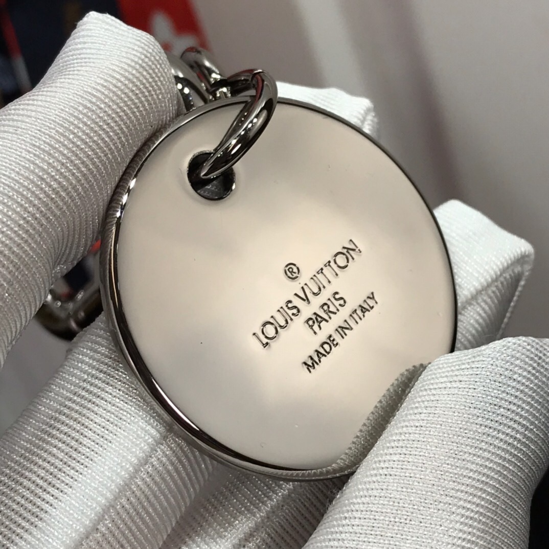 LV KEY CHAIN KEY HOLDER M68862