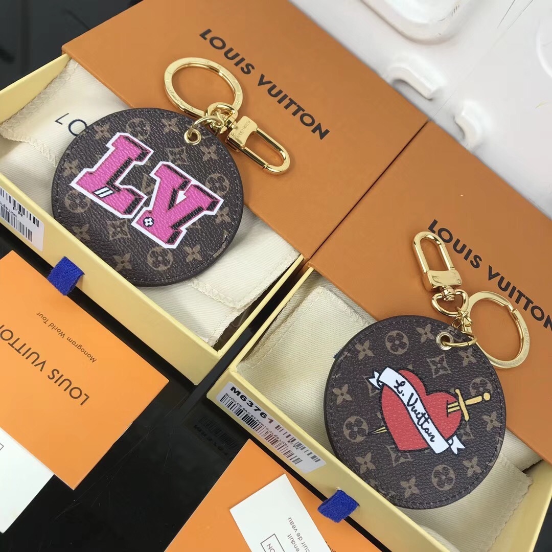 LV KEY CHAIN M63761