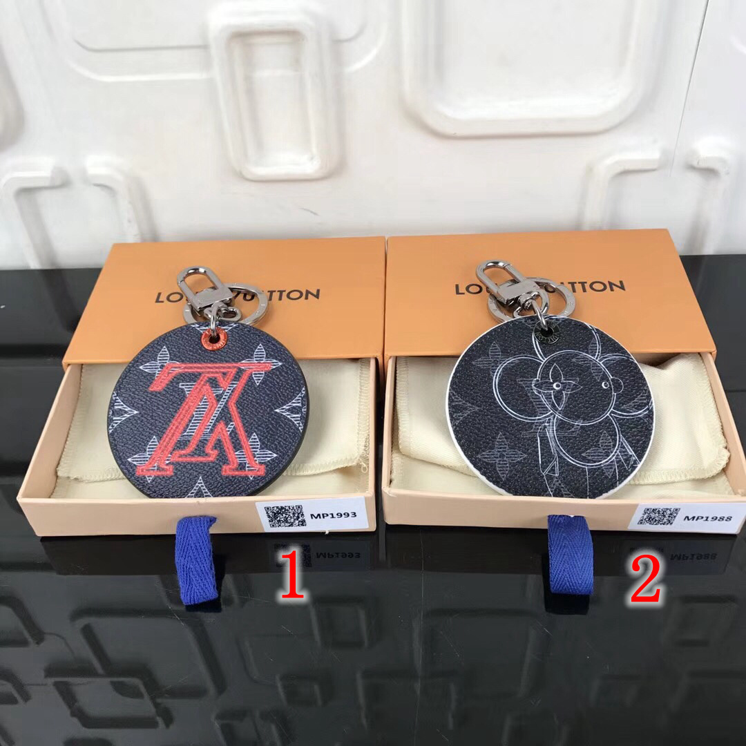 LV KEY CHAIN MP1993 