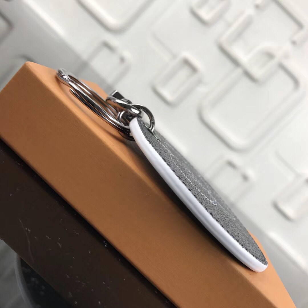 LV KEY CHAIN MP1993 