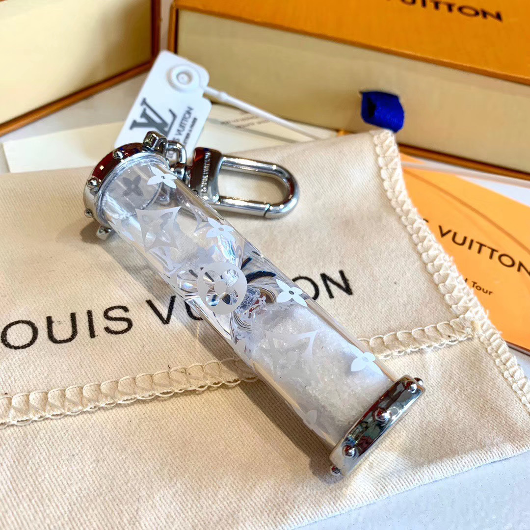 LV KEY HOLDER 120416B 