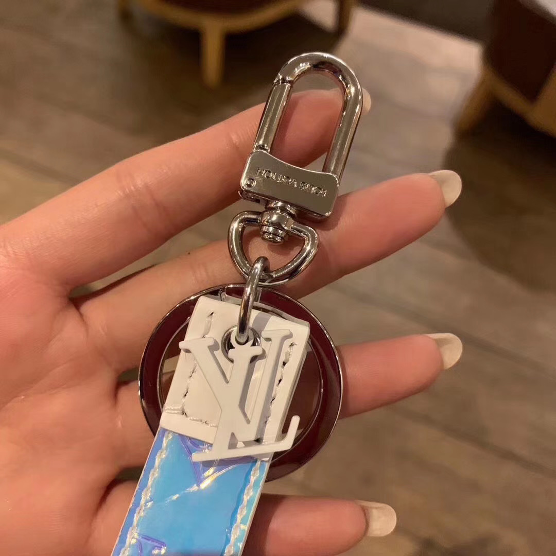 LV KEY HOLDER 120416X