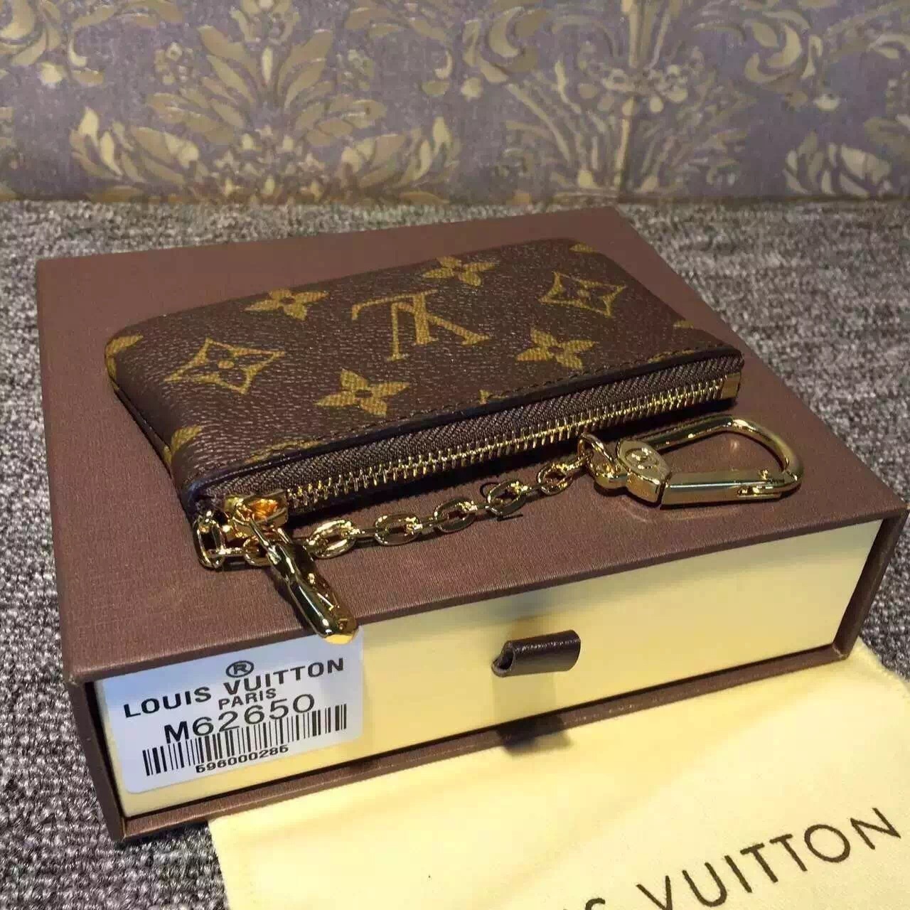 LV Key Pouch M62650