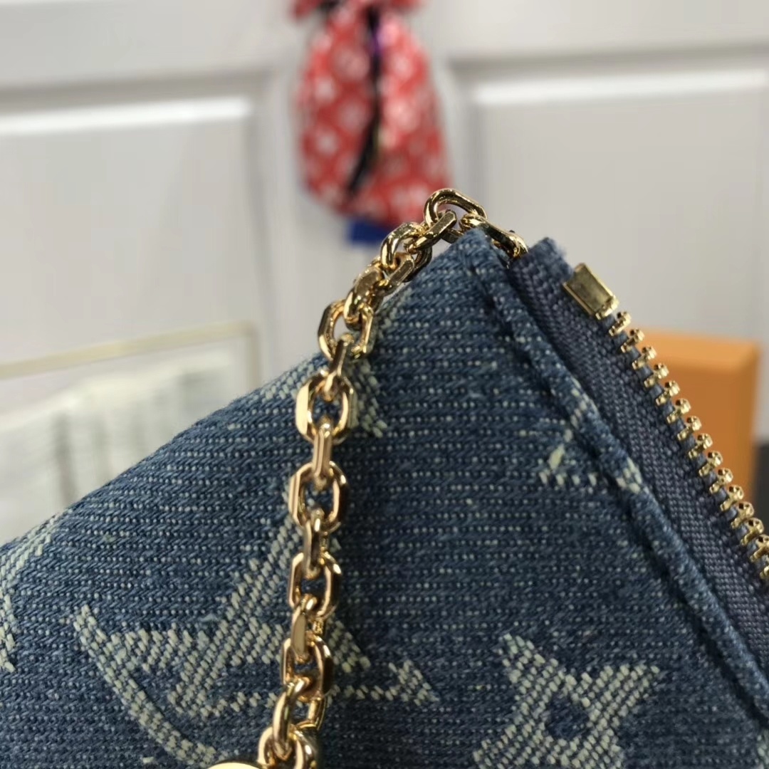 LV KEY POUCH M62650NZ 