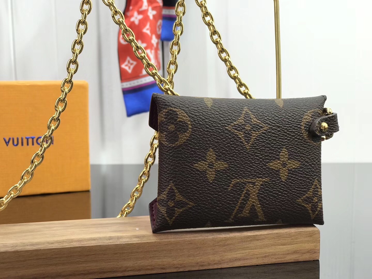 LV KIRGAMI NECKLACE N60285 