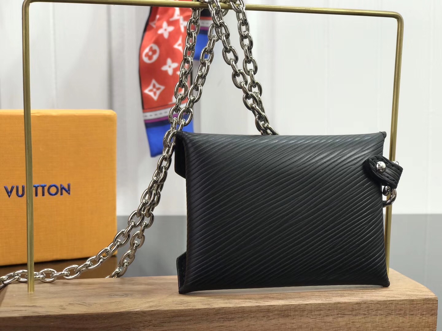 LV KIRGAMI NECKLACE N60285 