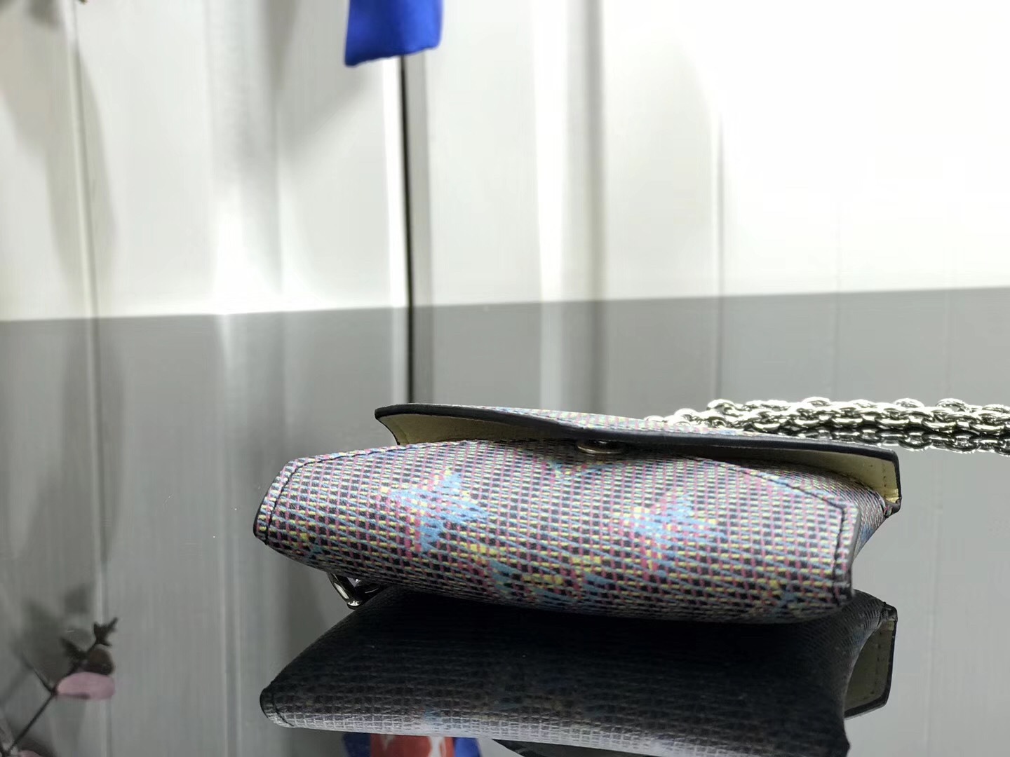 LV KIRIGAMI NECKLACE M68613 