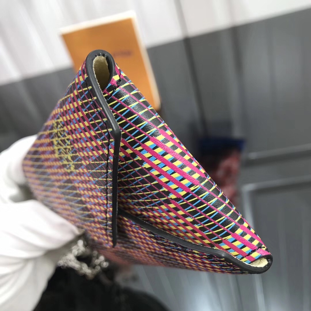 LV KIRIGAMI NECKLACE M68613 