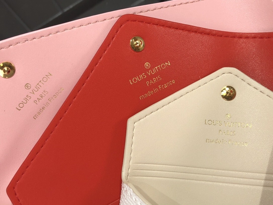 LV KIRIGAMI POCHETTE M81271