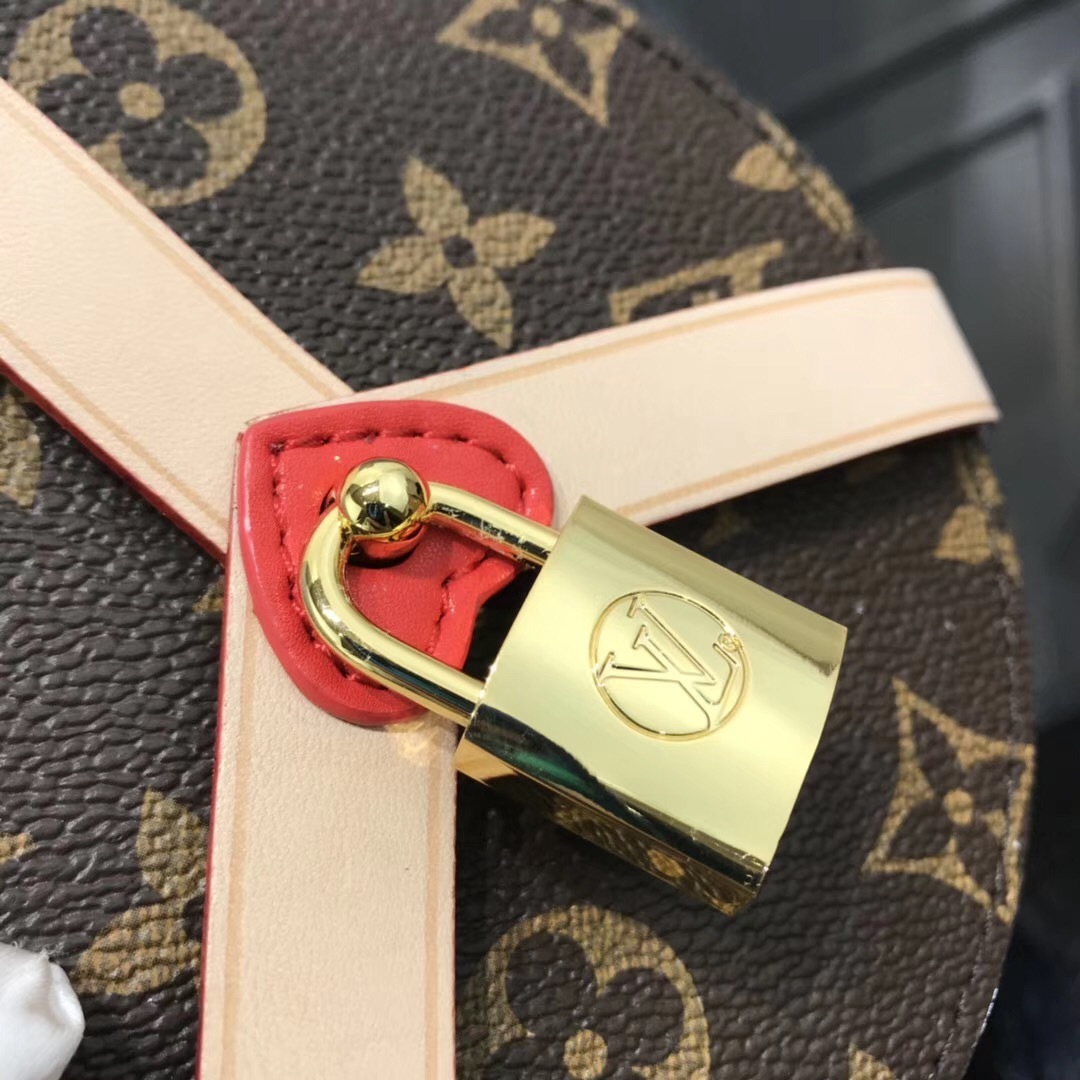 LV LOCK ME BOX GM GI0352