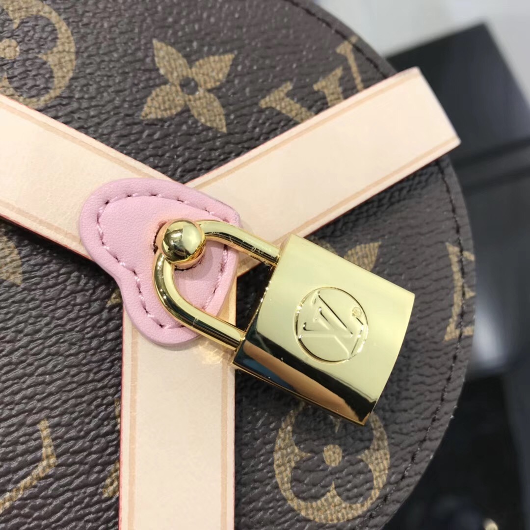 LV LOCK ME BOX GM GI0352