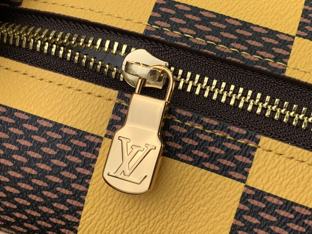 LV Locker Dopp Kit   n40567 