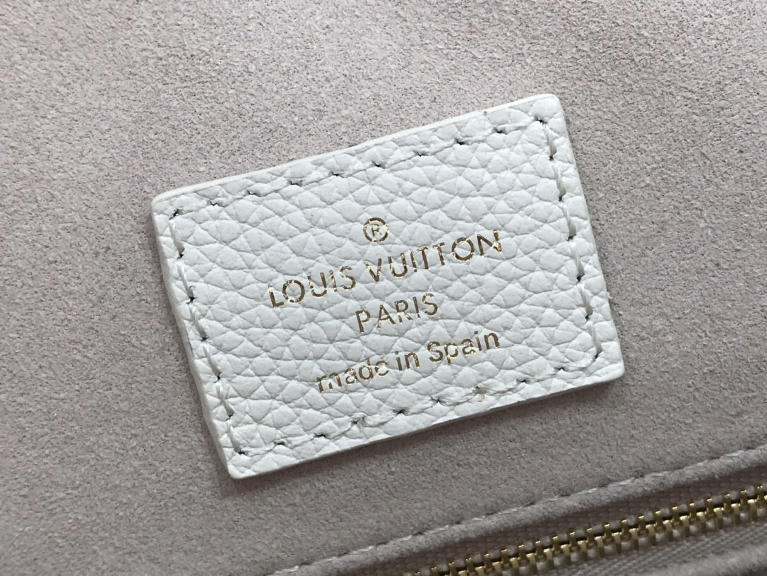 LV LOCKME TOTE GM M55846 