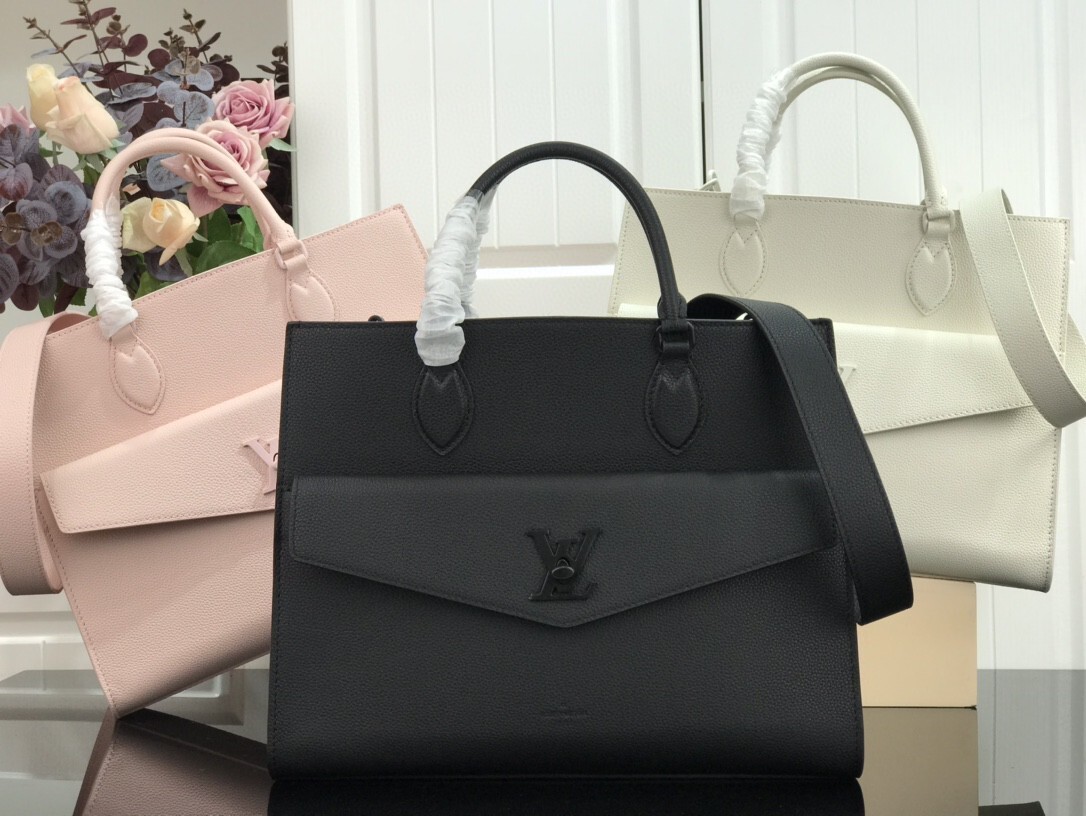 LV LOCKME TOTE GM M55846 