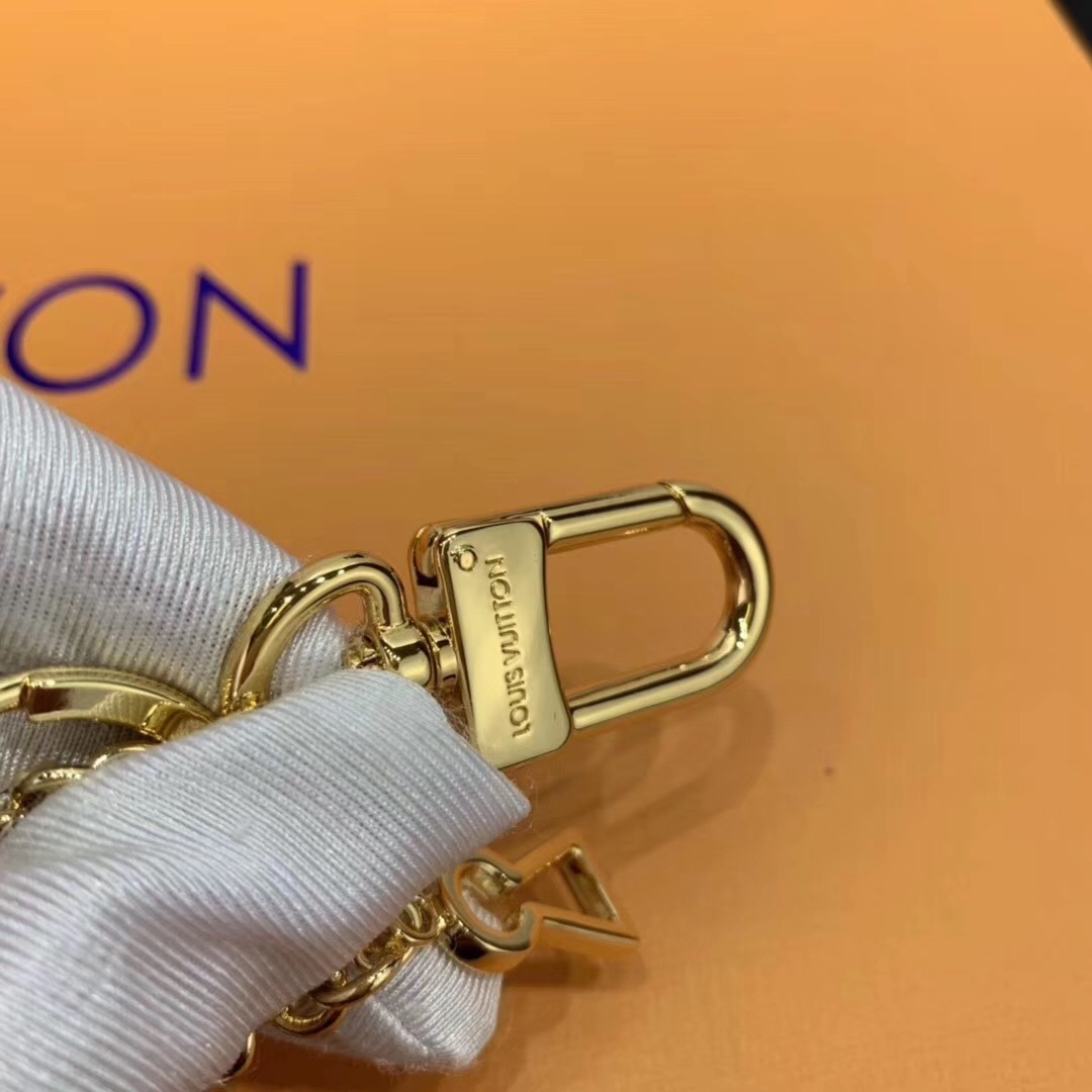 LV LOVE LOCK HEART AND KEYS CHAIN BAG CHARM AND KEY HOLDER M67438