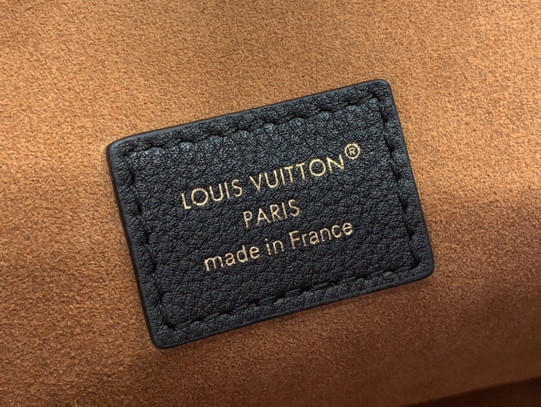 LV LOW KEY ALL IN BB m14416