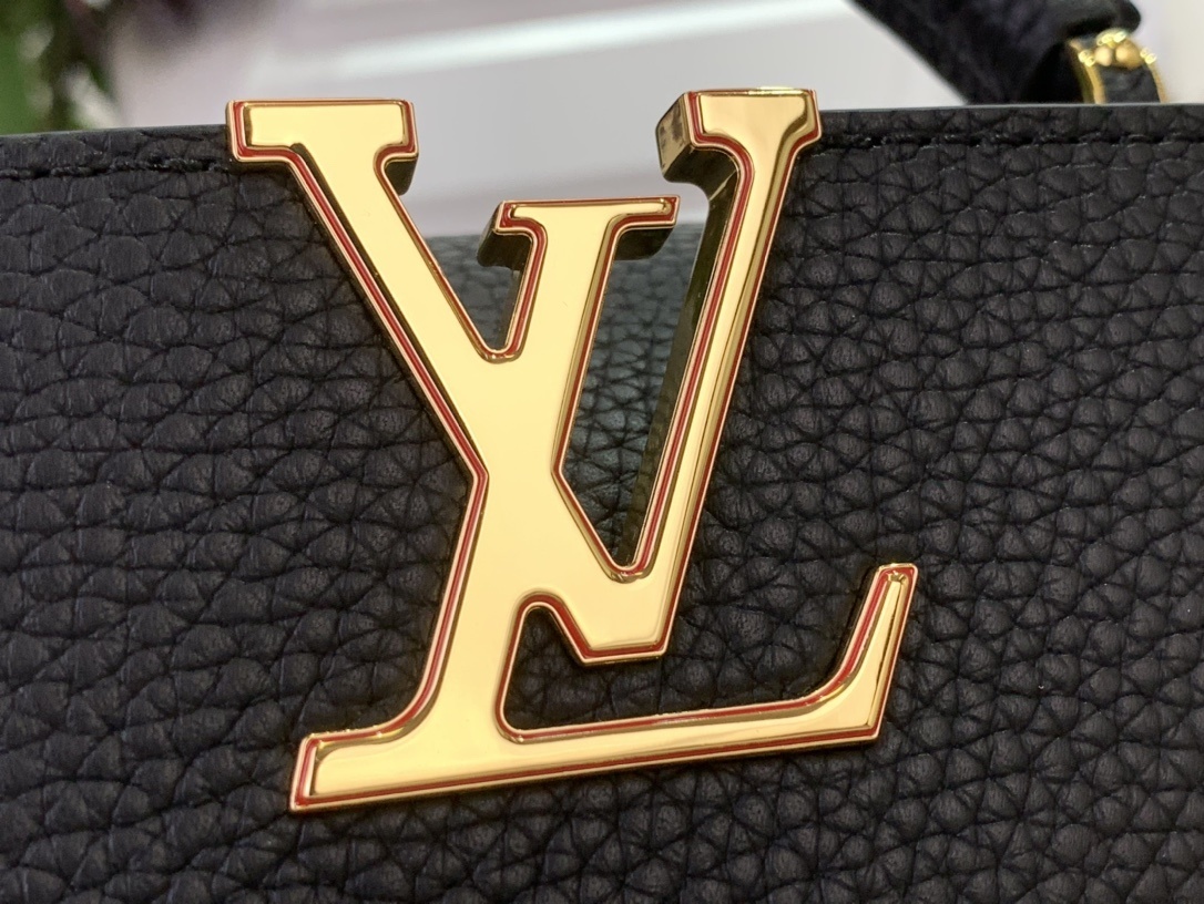 LV LV x TM CAPUCINES bb m13714